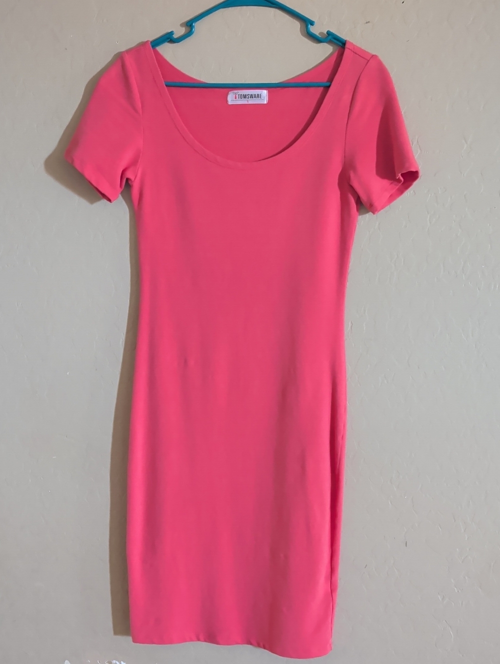 Tomsware Pink Scoop-Neck Midi Bodycon Dress